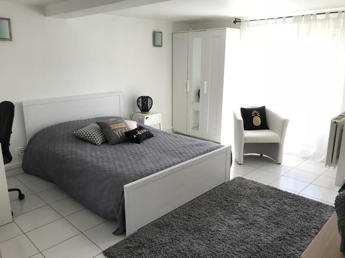 Apartment 36 M² Breteniere Exterior photo